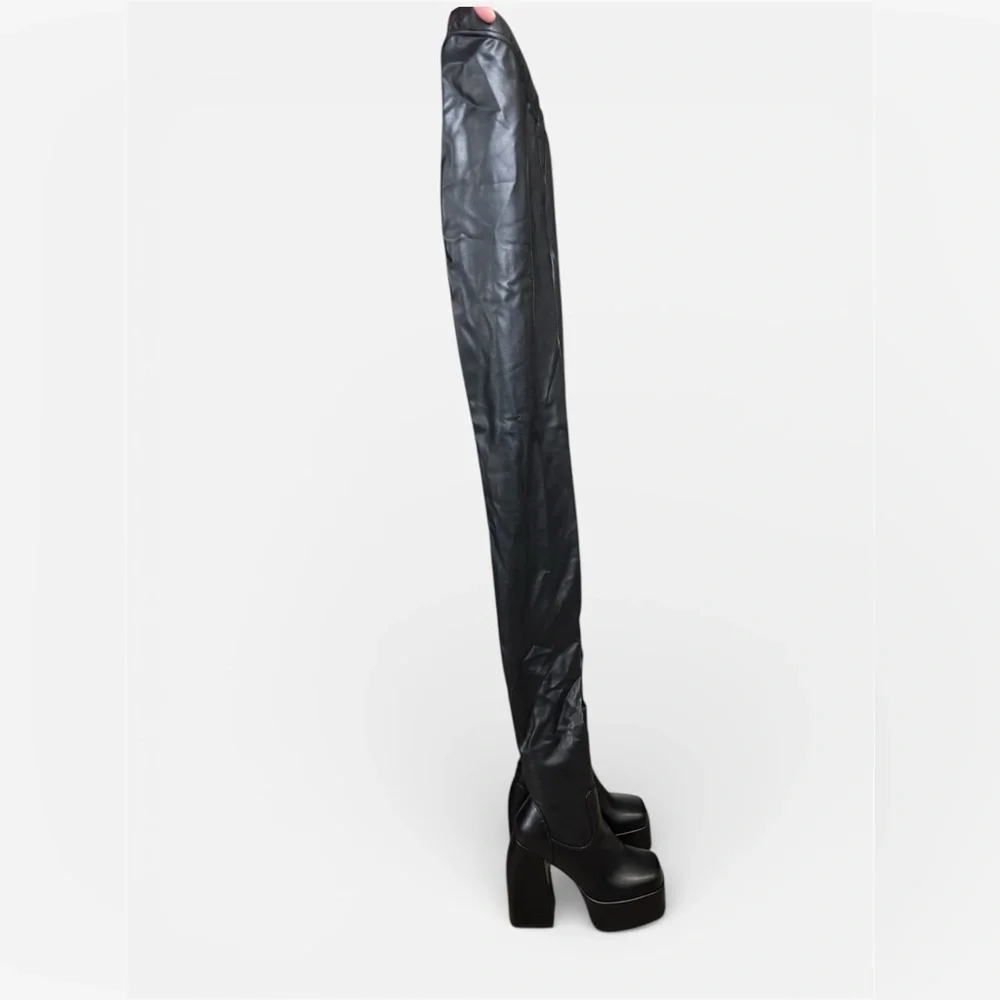 AKIRA Black Platform Boots